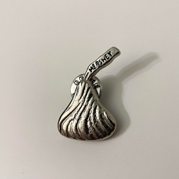 Hersheys Chocolate Kisses Pin - Picture 7 of 15